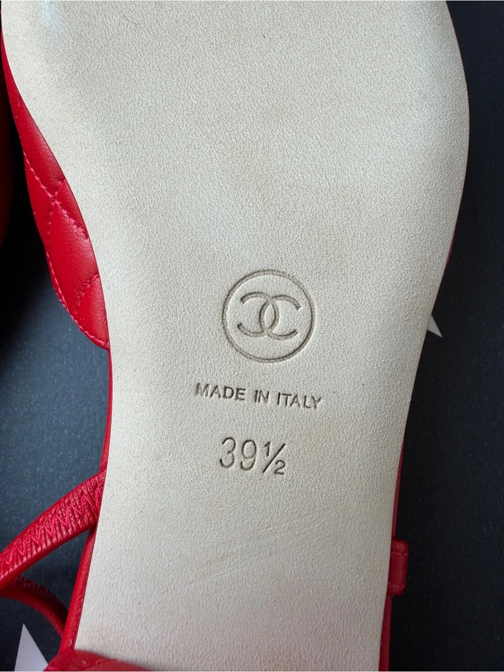 Chanel 26B Red Agneau Rouge Quilted Lambskin Leather Slingback CC Flats 39.5 NIB